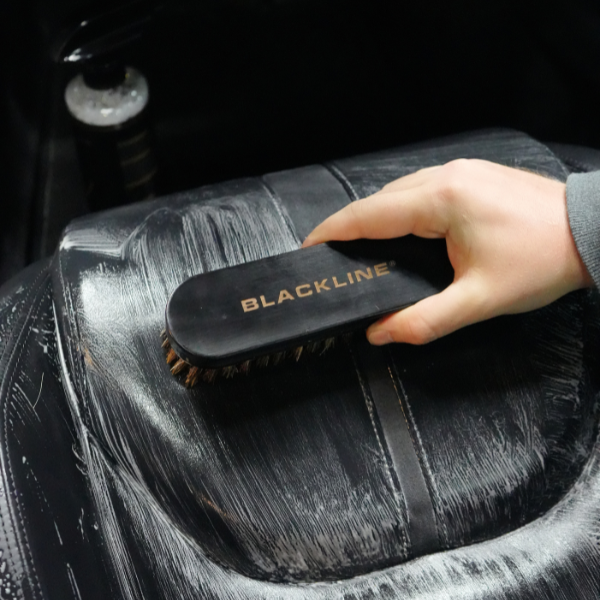 BLACKLINE® LEATHER BRUSH