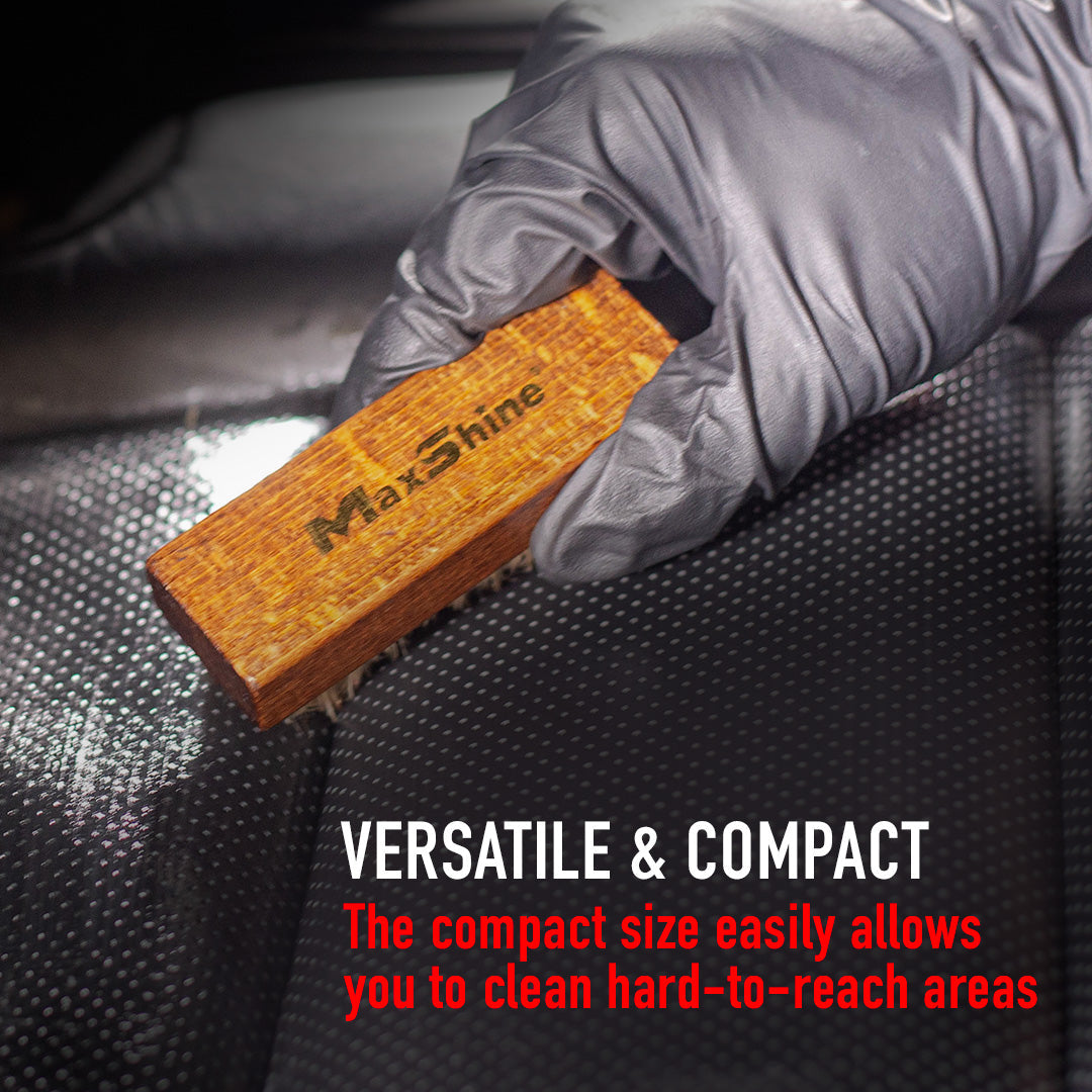 Compact Interior Cleaning Brush